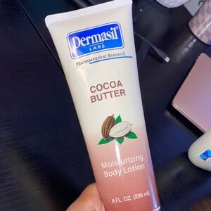 Cocoa Butter Moisturizing Body Lotion - Cream and Brown